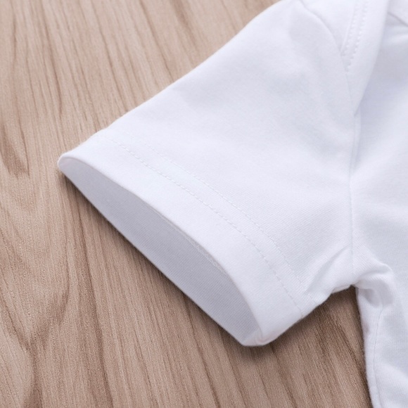 ❤️Sold❤️Graphic Unisex Baby Onesie 6 mth - Picture 4 of 6